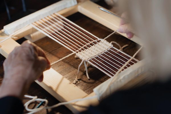 Weaving experience Matera and stay in hotel.