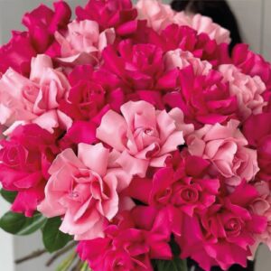Delivery flower bouquet lake Como