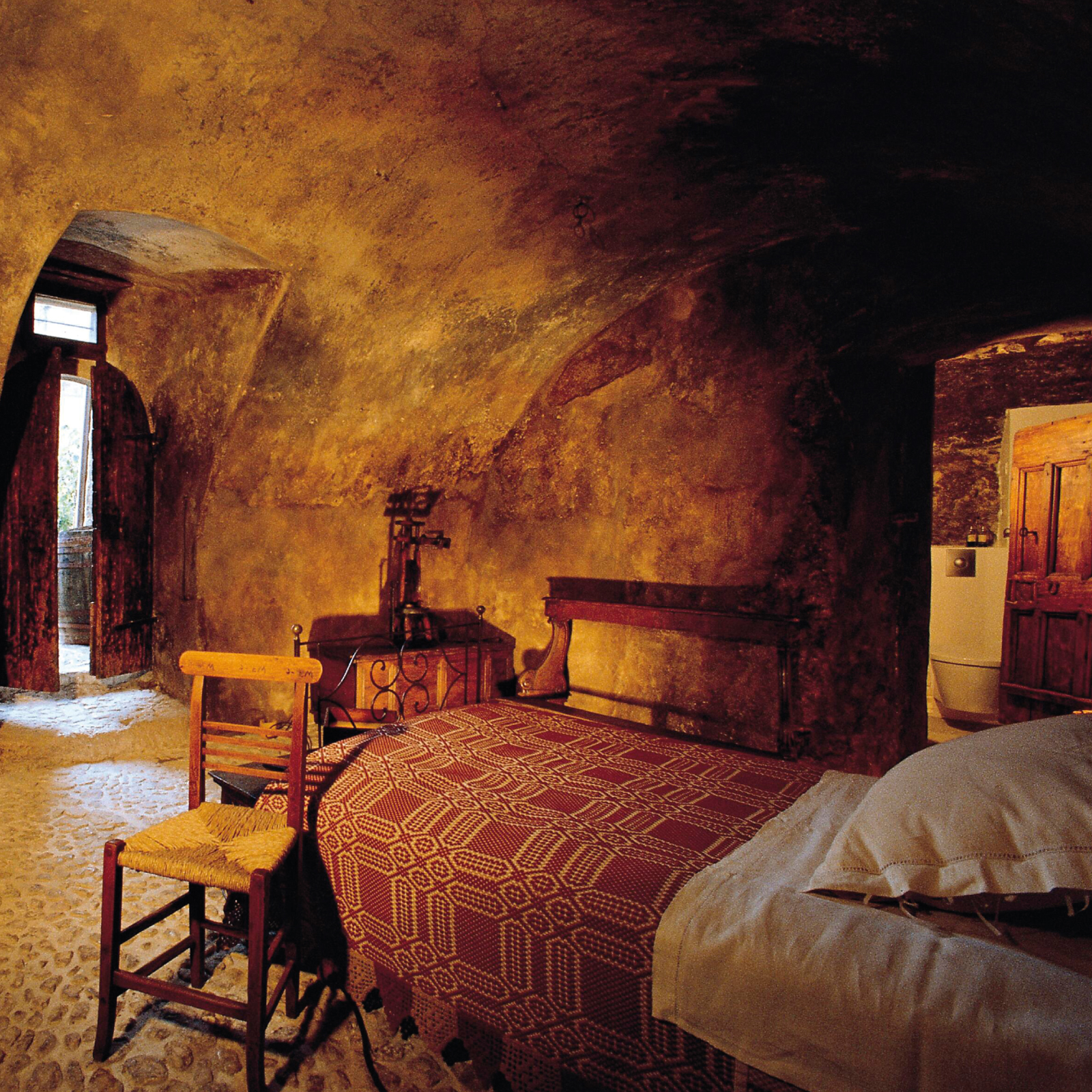 Stay and Romantic Dinner Abruzzo, Italy.