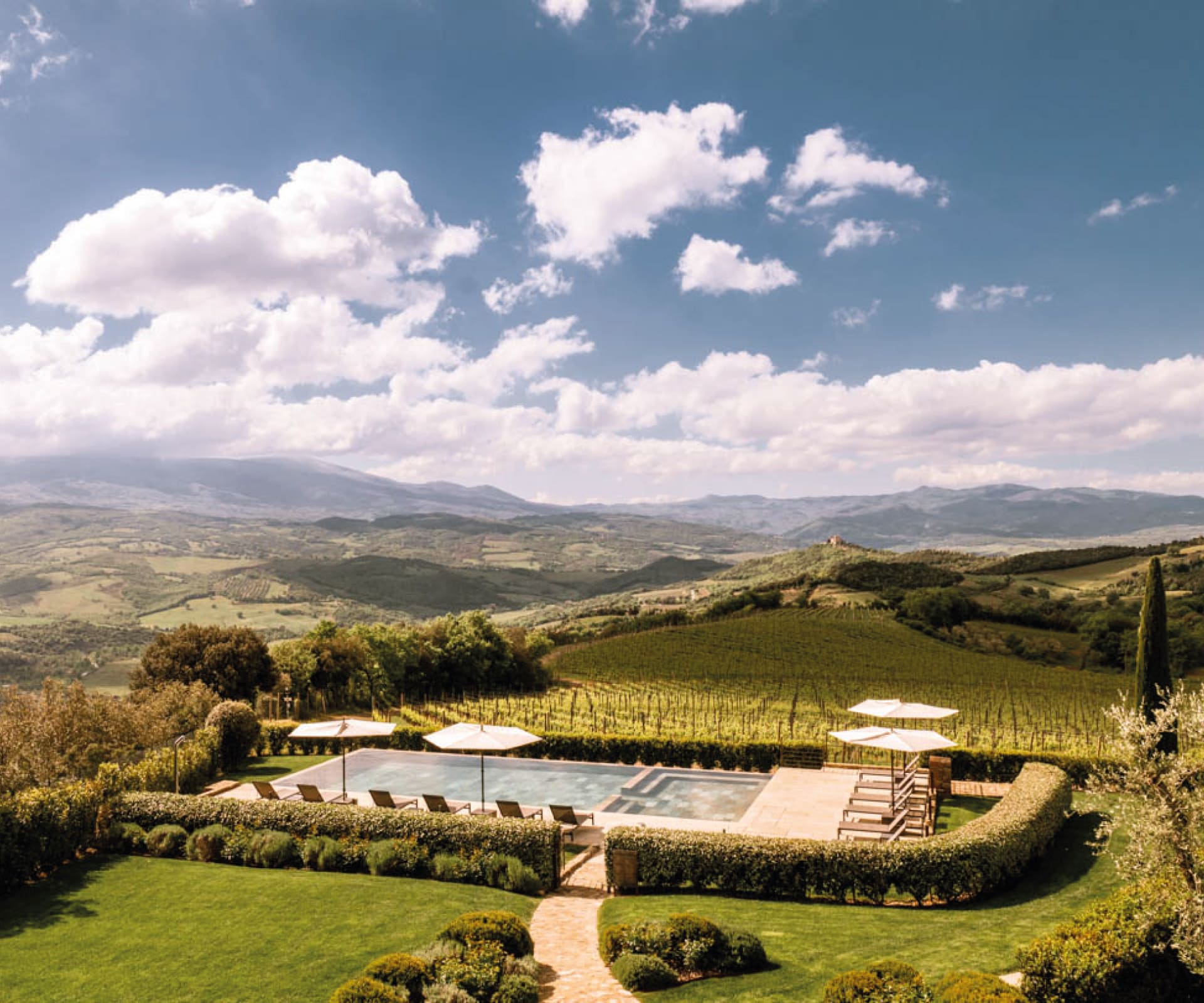 Brunello di Montalcino wine tasting experience Tuscany